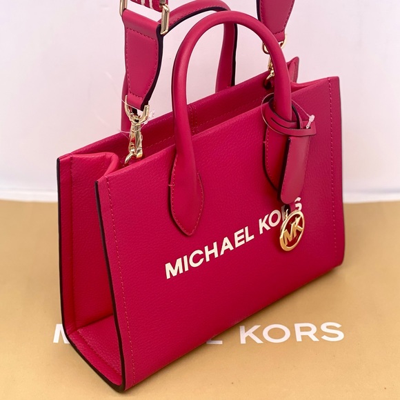 MICHAEL KORS Mirella Small Pebbled Leather
Crossbody Bag Tote Electric Pink - Picture 11 of 12